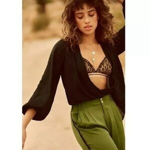 Anthropologie Green Jogger Crop Pants; Zipper Hem with Black Stripes